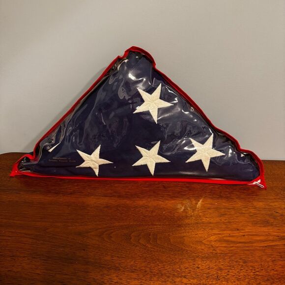 Patriotic American Funeral Flag in Triangular FlexPlastic Carry Case [Item 0055] - Picture 1 of 4